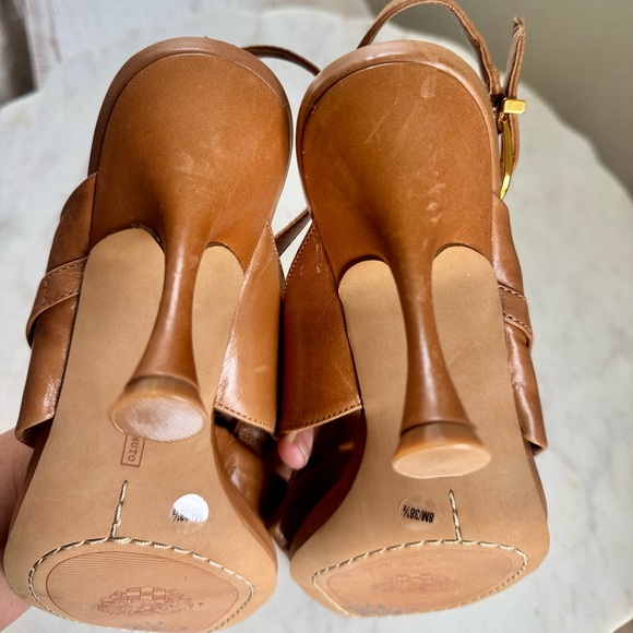 VINCE CAMUTO Women’s Brown Chain Melzie Sculped Heel Leather. Size 8 - Picture 8 of 9